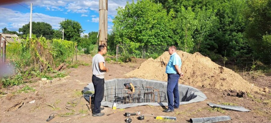 На Брянщине в Комаричском районе строят новую водонапорную башню