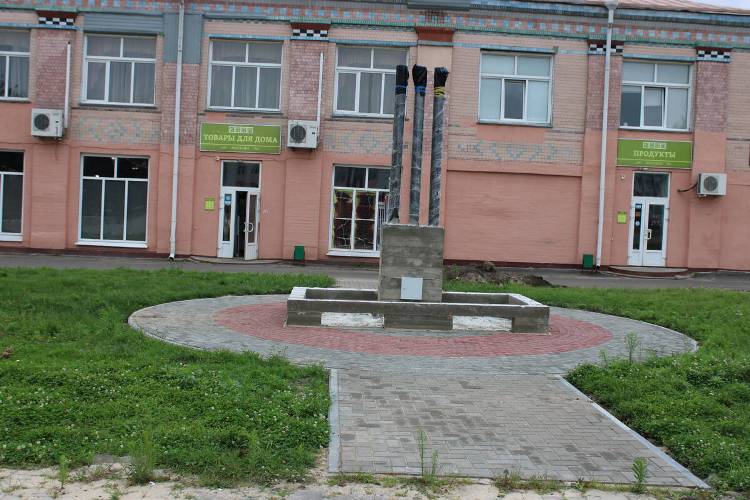 В Стародубском округе Брянской области капитально отремонтировано несколько памятных мест