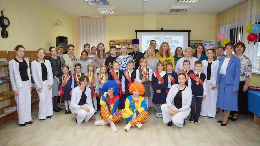 Торжественный первый звонок для детей из фонда «Ванечка»