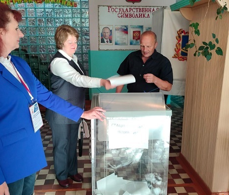 В Злынковском районе стартовал второй день голосования