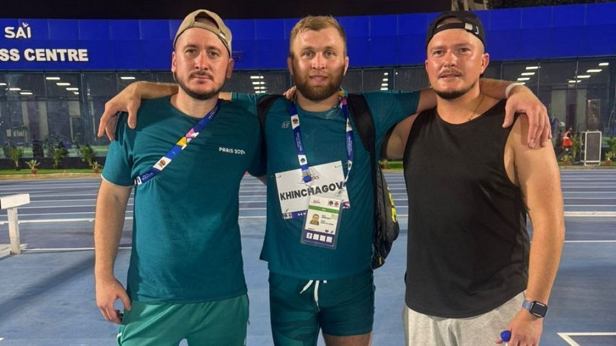 Брянский паралимпиец Хинчагов завоевал золото в толкании ядра