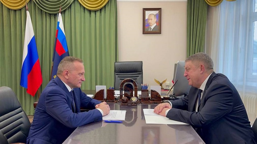 Заместитель руководителя Федерального казначейства встретился с губернатором Брянщины