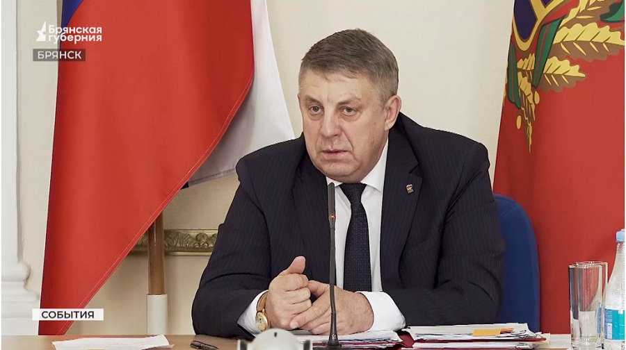 Александр Богомаз: работы по реконструкции брянского аэропорта будут завершены до конца текущего года