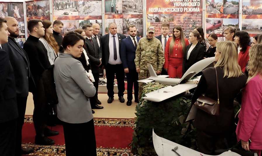 В  Брянской областной Думе состоялось очередное заседание Молодежного парламента Брянской области