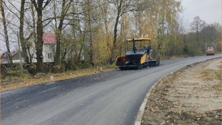 В Брянске капитально обновляют автодорогу по улице Инженерной