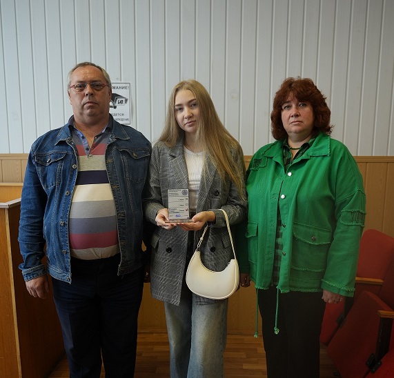 Победа в Интеллектуальном турнире  злынковской студентки