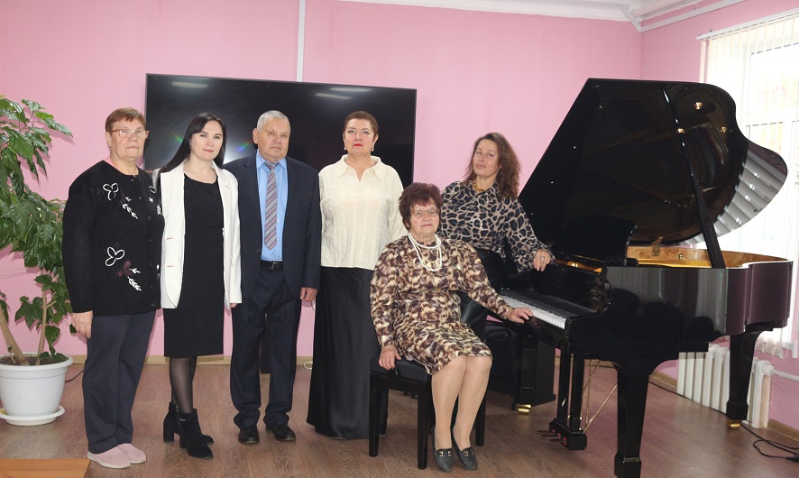 Злынковская детская школа искусств: мир творчества и вдохновения