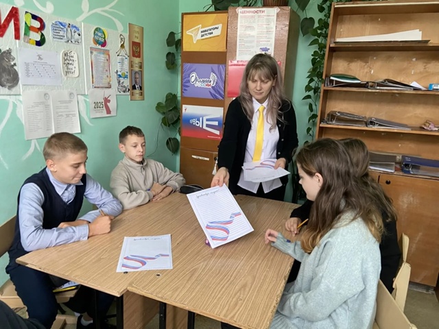 Малощербиничская школа Злынковского района присоединалась к акции «Осенняя неделя добра»