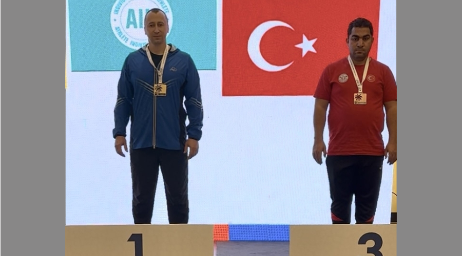 Брянский пауэрлифтер взял золото Чемпионата Мира в Турции