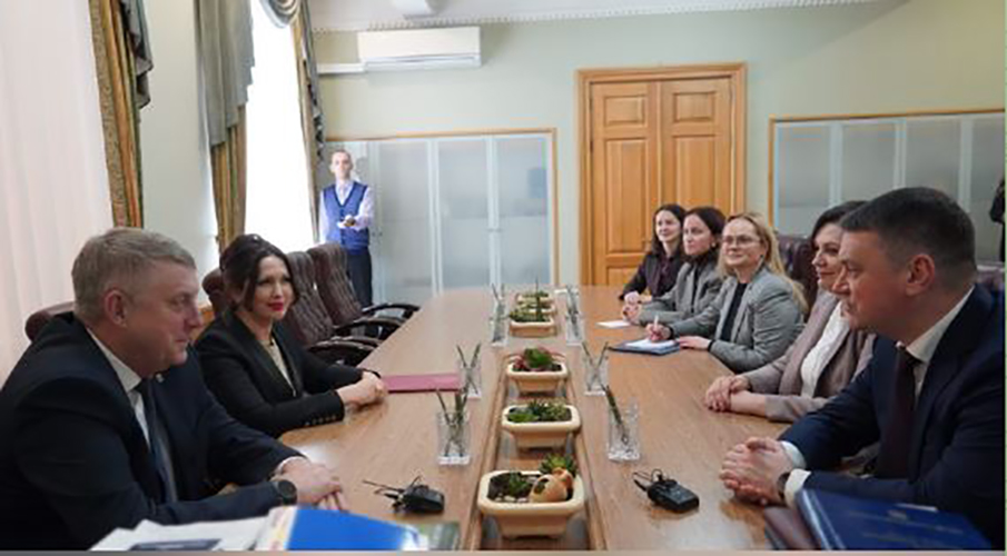 В Брянск с рабочей поездкой прибыл председатель Социального фонда России Чирков