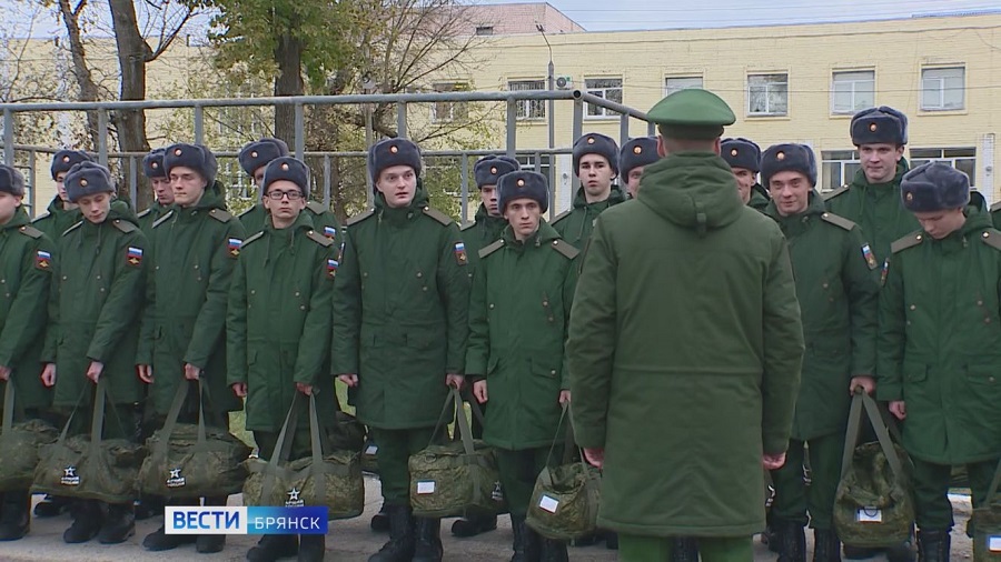 15 ноября — Всероссийский день призывника