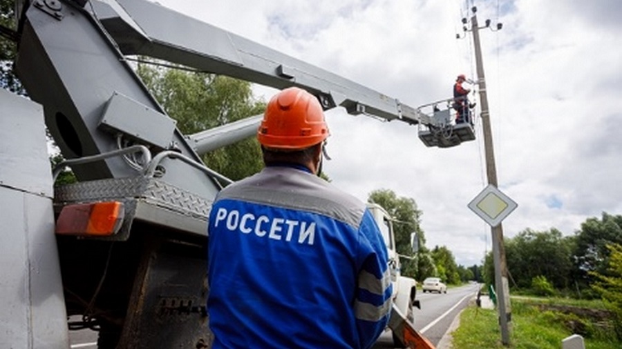 На Брянщине «Россети Центр» устанавливают интеллектуальные счетчики