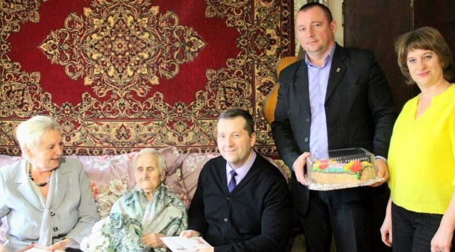 Жительница Карачевского района отпраздновала столетний юбилей