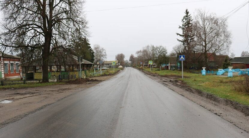 В Стародубском округе Брянщины ремонтируют дороги