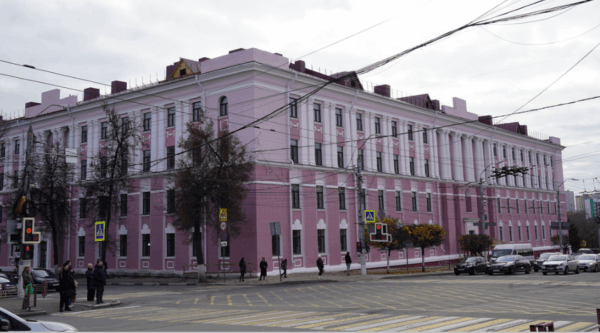 В Брянске в бывшем здании УМВД разместился филиал столичного медицинского вуза