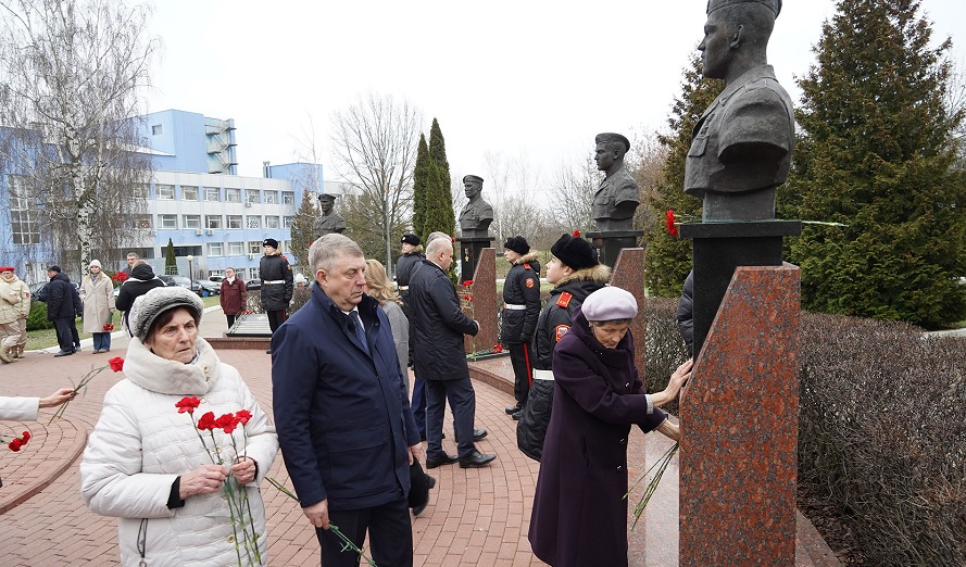 В Брянской области отметили День Героев