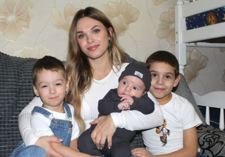 Жена участника СВО в Брянской области получила меры поддержки для семьи