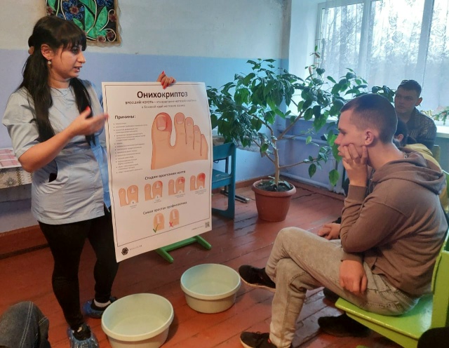 Для злынковских студентов прошел мастер – класс по гигиене