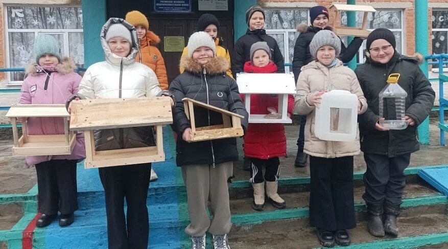 Роговские школьники  участвуют в акции