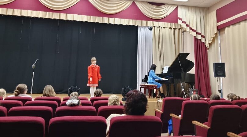 Злынковская ДШИ участвовала в конкурсе «Дебют»