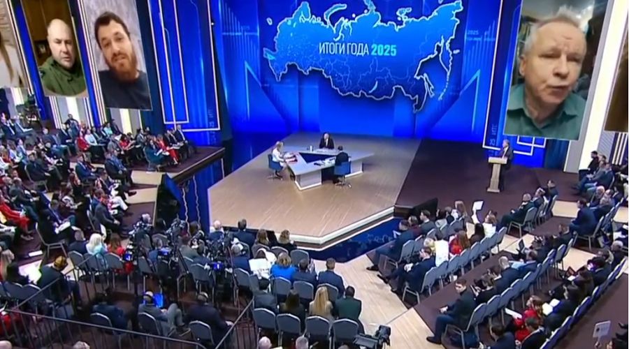 Путин призвал активнее продвигать семейные ценности