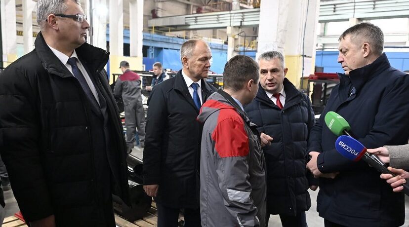 Белорусская делегация посетила предприятие «Брянсксельмаш».