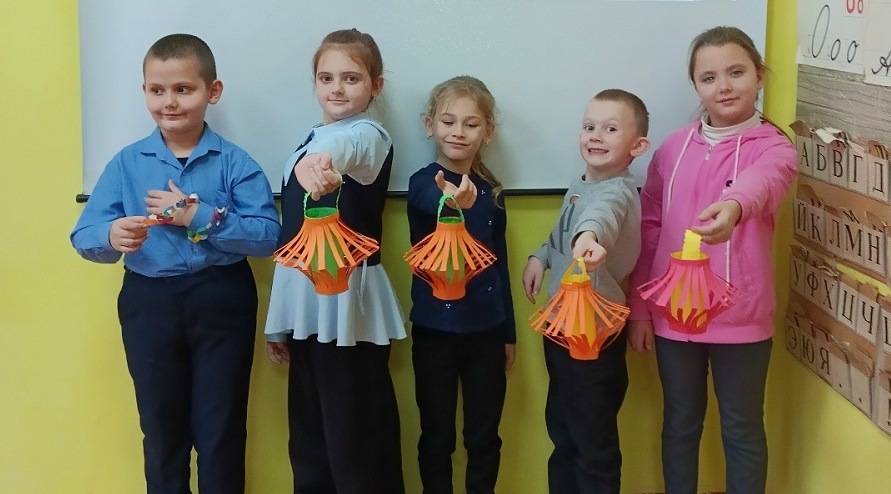 Роговская школа к Новому году готова