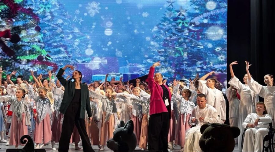 В ДК БМЗ с концертом выступил образцовая хореографическая студия «Мир танца»