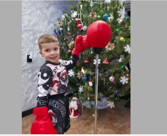 Брянский губернатор исполнил желание мальчика из Брянки