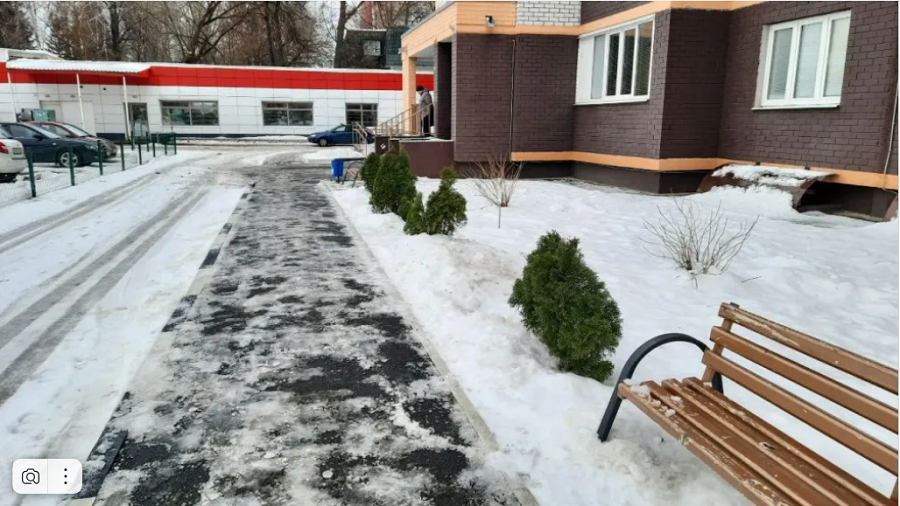 Брянская жилищная инспекция проверяет уборку снега во дворах