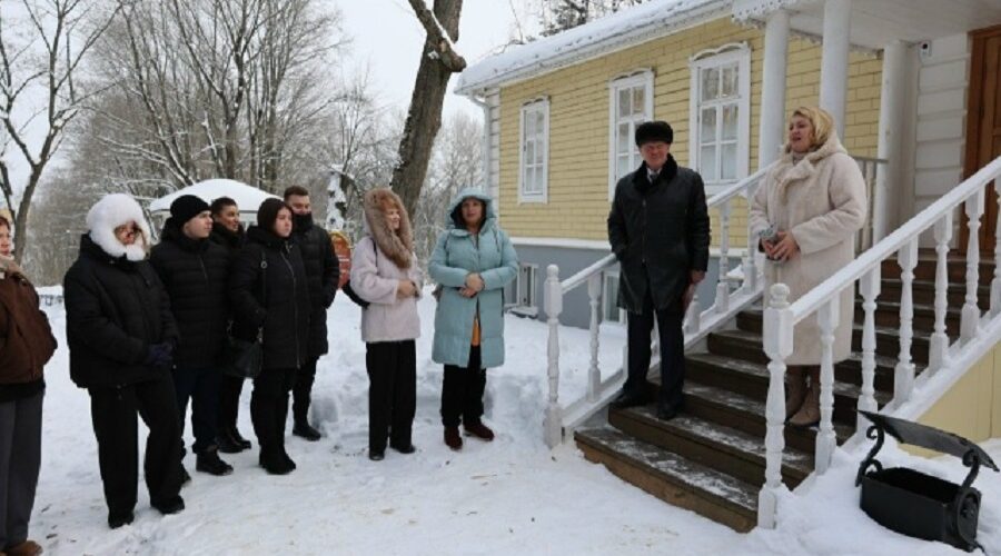 Открытие Года единства народов России в Овстуге
