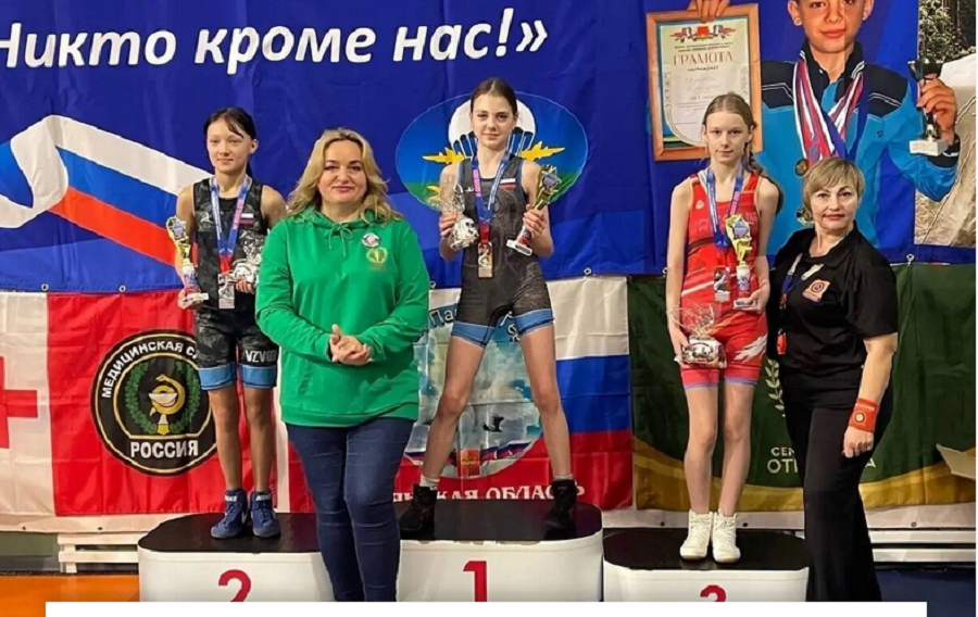 В Брянске прошёл турнир по вольной борьбе памяти Героя России Дмитрия Седнева