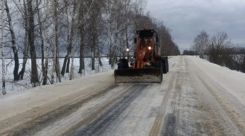 На Брянщине ликвидируют последствия снегопада