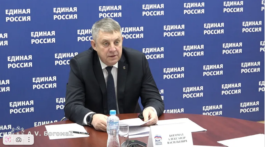 Сергей Кравцов назвал Брянскую область лидером по строительству и ремонту школ