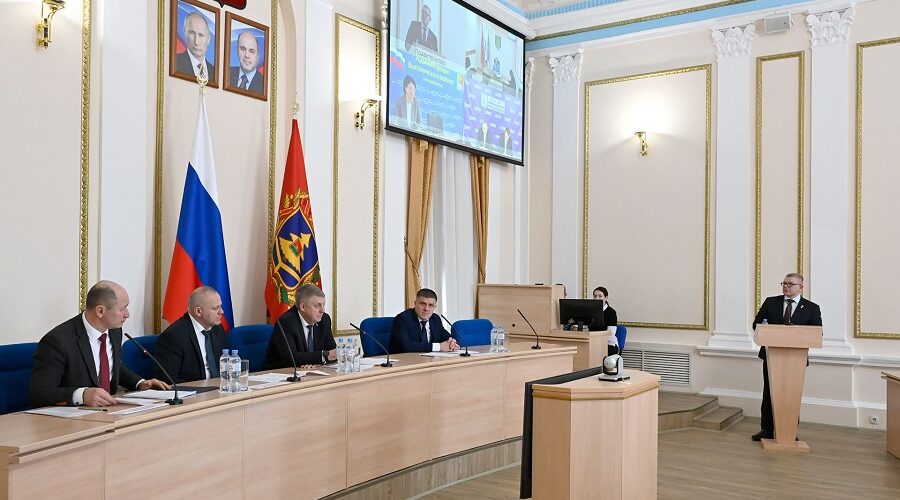 Глава региона провёл заседание комиссии по борьбе с терроризмом