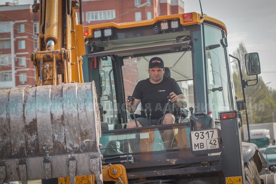 В этом году в Володарском районе капитально обновят 11 улиц