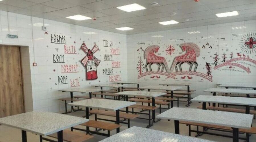 В Брянске ждут открытие после капремонта школы №42