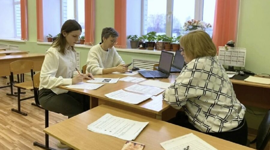 Итоговое собеседование по русскому языку прошли девятиклассники Брянщины