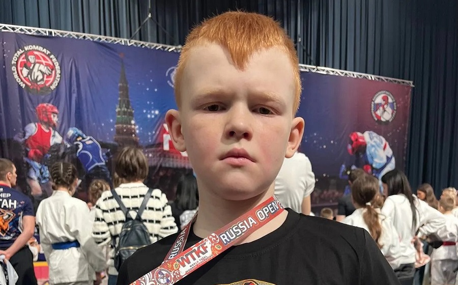 Брянец Иван Чичиканов — призер на Первенстве России по полноконтактному бою