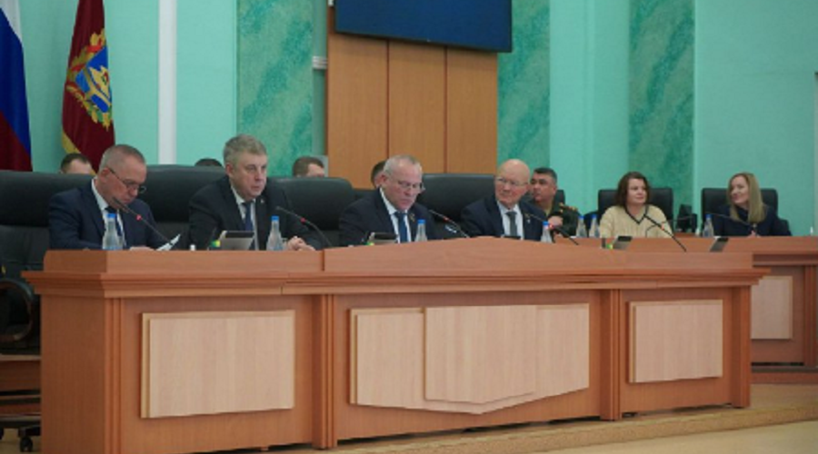 Брянщина увеличила единовременные выплаты контрактникам