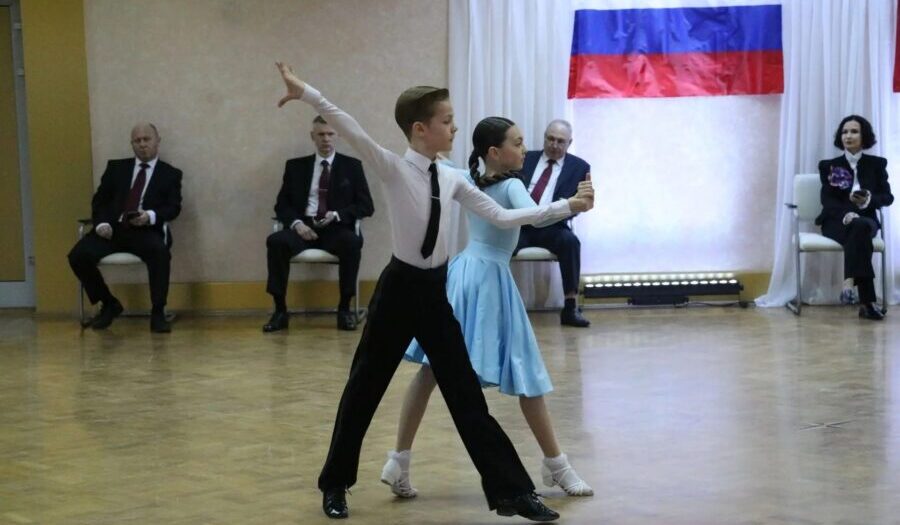 В Брянске состоялись соревнования по танцевальному спорту