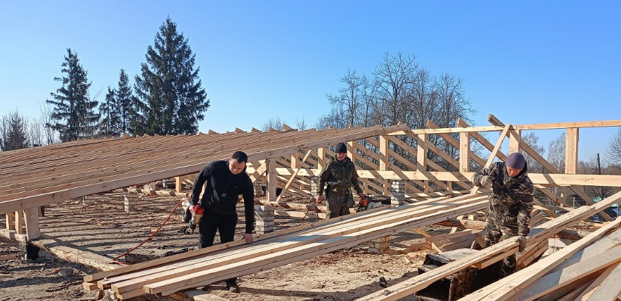 В Гордеевке Брянщины ремонтируют районный ДК