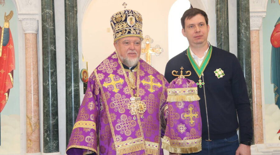 Роман Богомаз удостоен высочайшей патриаршей награды