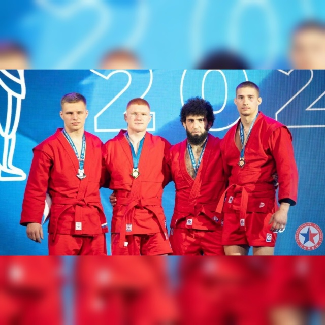 Брянский самбист стал  чемпионом России