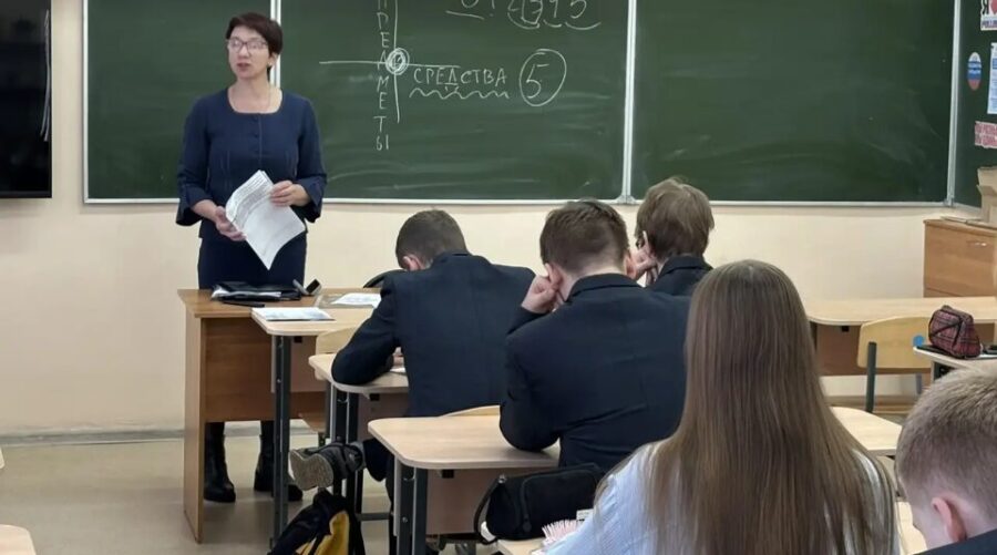 В Брянской области для старшеклассников Севского района провели профориентационное мероприятие