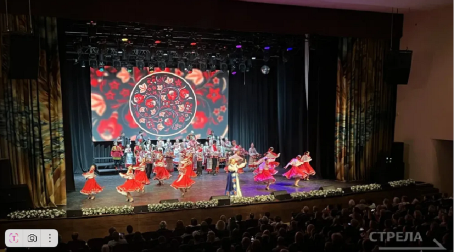 В Брянске состоялся концерт ко Дню работника культуры