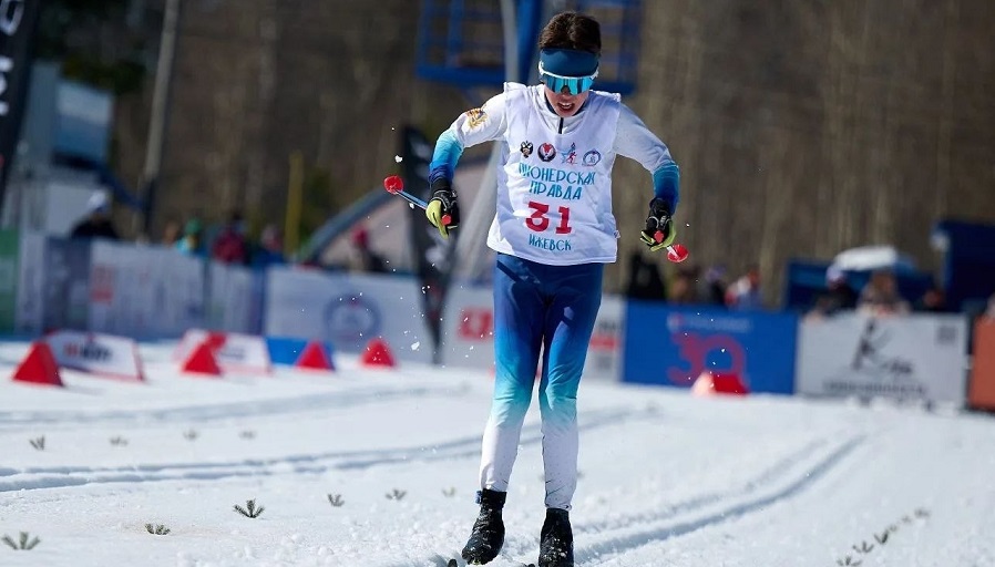Брянский лыжник Сергей Шишков стал двукратным победителем «Пионерской правды»