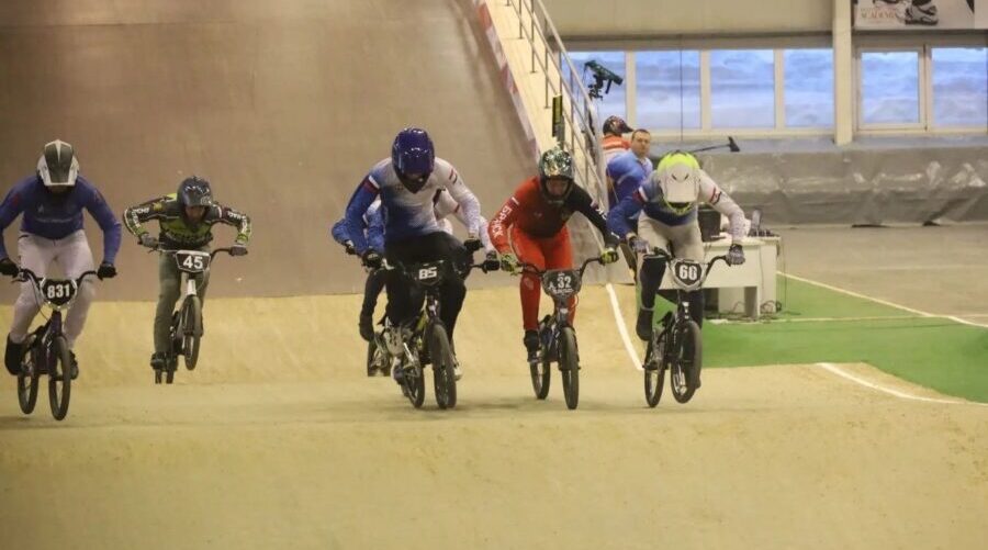 Брянский спортсмен Егор Иванов завоевал бронзу на соревнованиях по велоспорту ВМХ