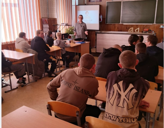 Злынковские студенты участвуют в профоперации «Чистое поколение – 2026»