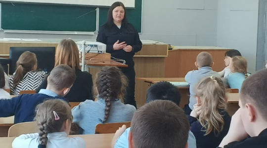 В Роговской школе района прошла беседу с инспектором ПДН